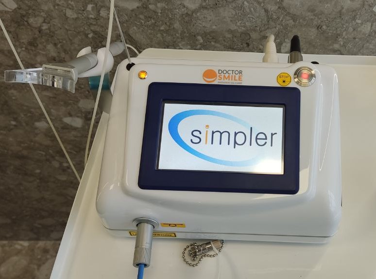Диодный стоматологический лазер Doctor Smile SIMPLER LA7D0001.3