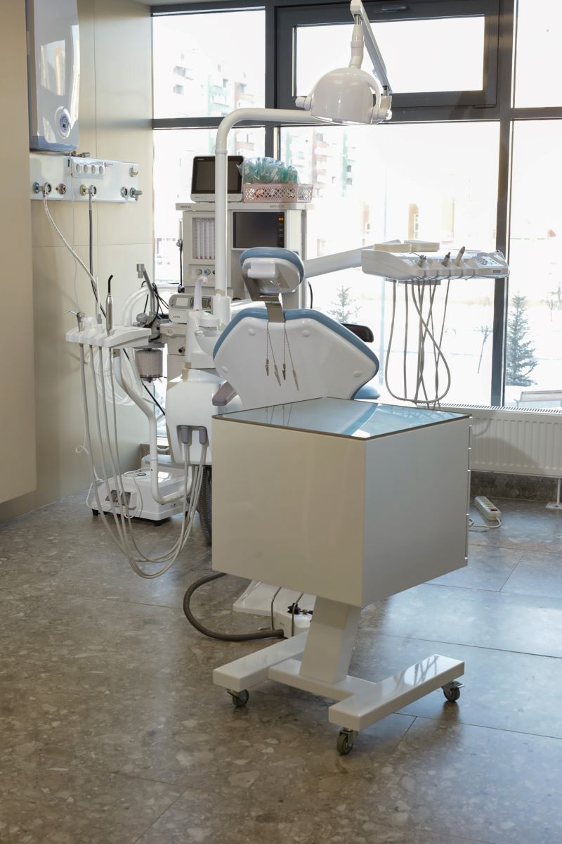 Оборудование клиники Мир Улыбок (фото 1)